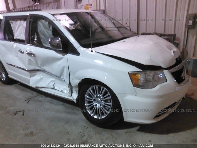 2C4RC1CG7DR531575 - 2013 CHRYSLER TOWN & COUNTRY TOURING L WHITE photo 6