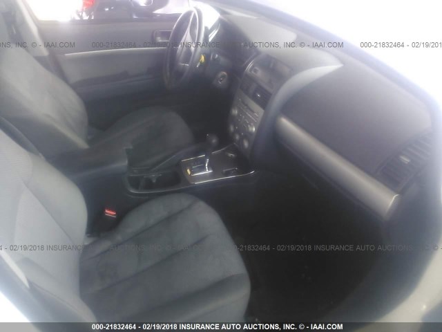 4A32B2FF2BE023051 - 2011 MITSUBISHI GALANT FE WHITE photo 5