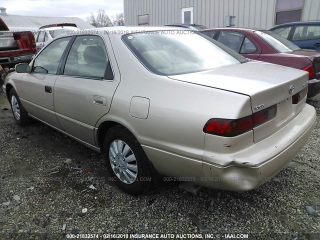 4T1BG22K8XU585648 - 1999 TOYOTA CAMRY CE/LE/XLE GOLD photo 3
