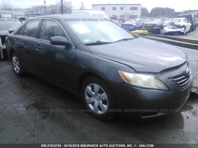 4T1BE46K07U530915 - 2007 TOYOTA CAMRY NEW GENERAT CE/LE/XLE/SE GRAY photo 1