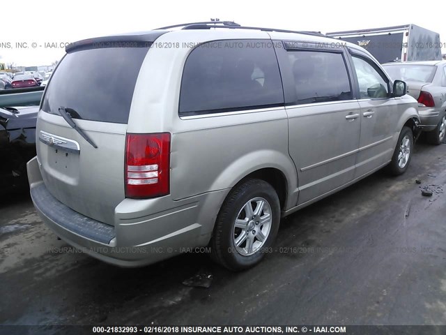 2A8HR54P58R641099 - 2008 CHRYSLER TOWN & COUNTRY TOURING TAN photo 4