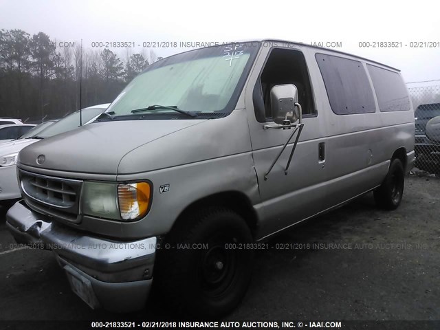 1FMRE11L82HA43749 - 2002 FORD ECONOLINE E150 WAGON BEIGE photo 2