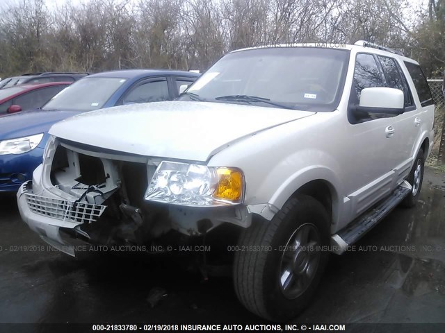 1FMFU19506LA46241 - 2006 FORD EXPEDITION LIMITED WHITE photo 2