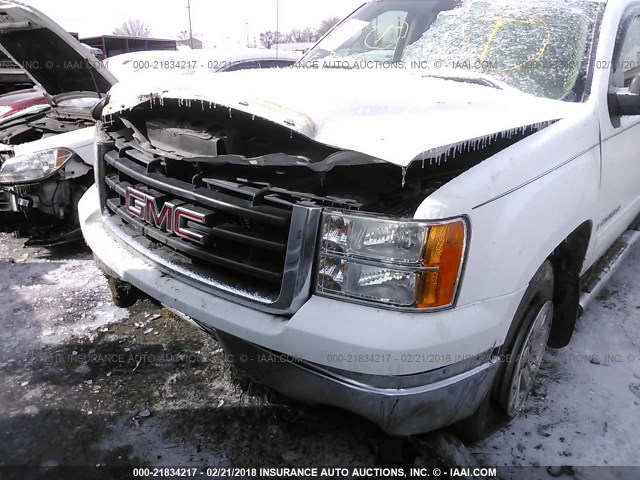 2GTEC290091131071 - 2009 GMC SIERRA C1500 SLE WHITE photo 6