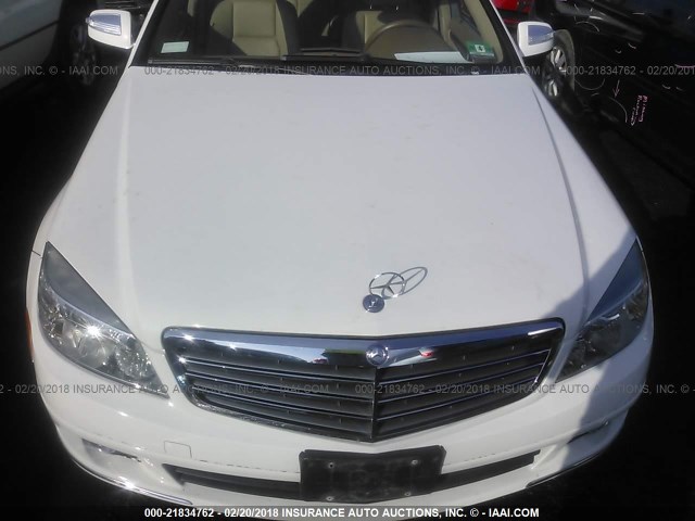 WDDGF81X88F120036 - 2008 MERCEDES-BENZ C 300 4MATIC WHITE photo 6