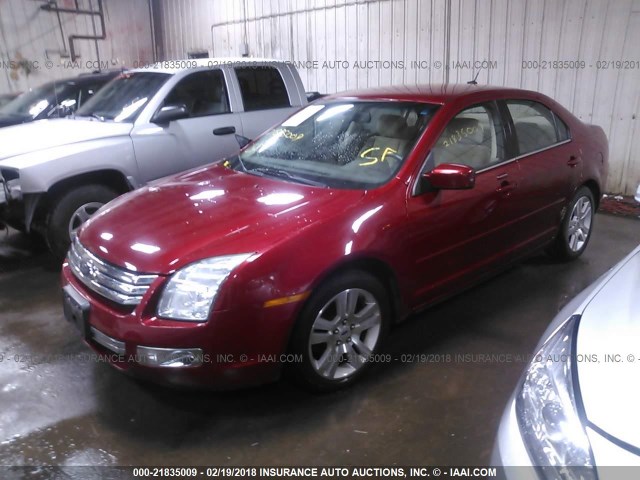 3FAHP08148R168379 - 2008 FORD FUSION SEL RED photo 2