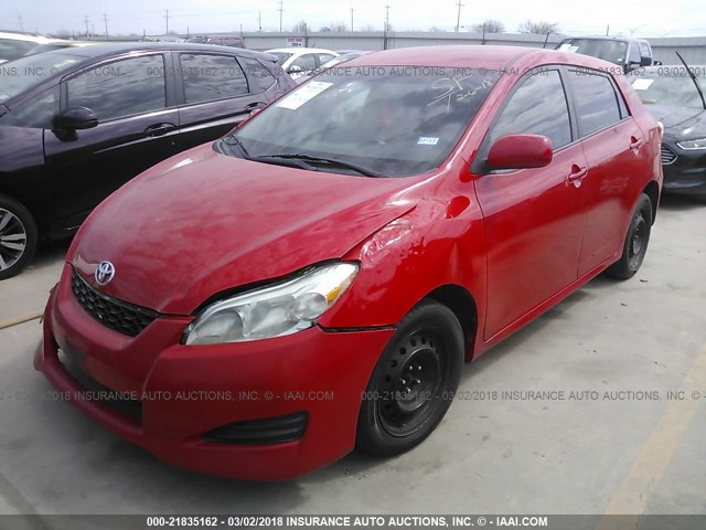 2T1KU4EE4BC539528 - 2011 TOYOTA COROLLA MATRIX  RED photo 2