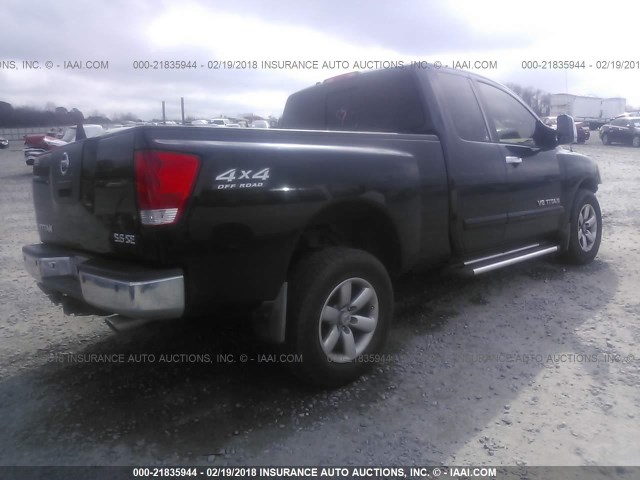 1N6BA06B85N573976 - 2005 NISSAN TITAN XE/SE/LE BLACK photo 4