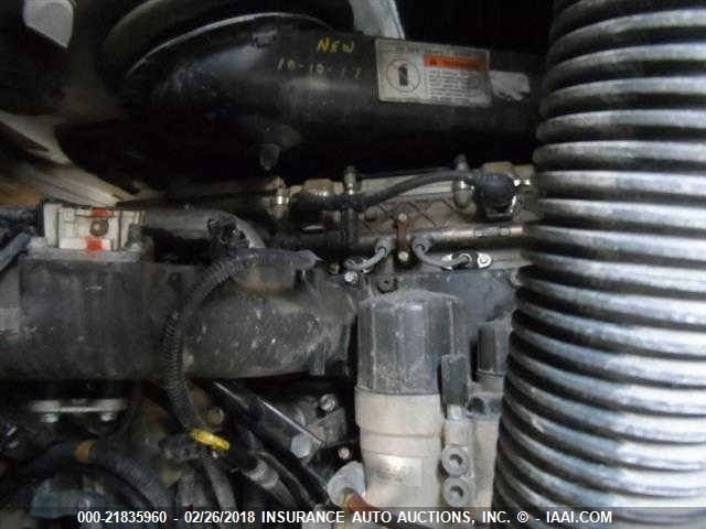 1FUJGEDR19LAE4923 - 2009 FREIGHTLINER CASCADIA 125  WHITE photo 8