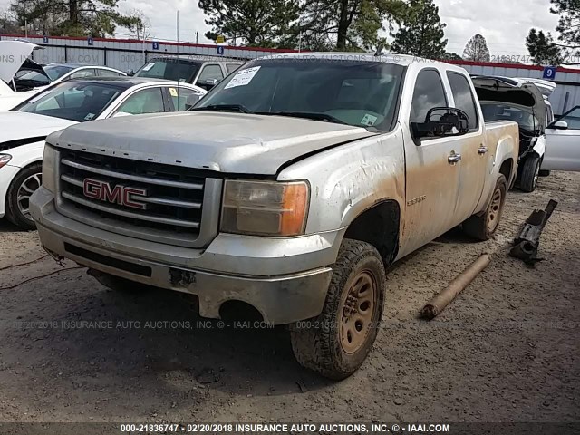 3GTP2VE70CG195660 - 2012 GMC SIERRA K1500 SLE SILVER photo 2