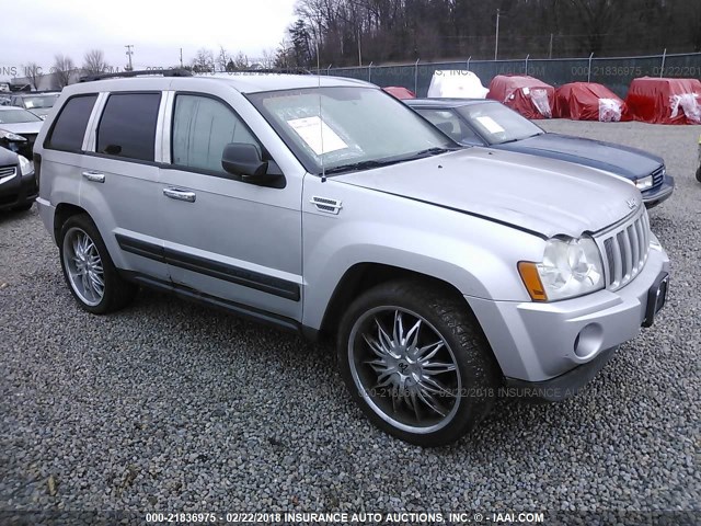 1J4GR48K96C107678 - 2006 JEEP GRAND CHEROKEE LAREDO/COLUMBIA/FREEDOM SILVER photo 1