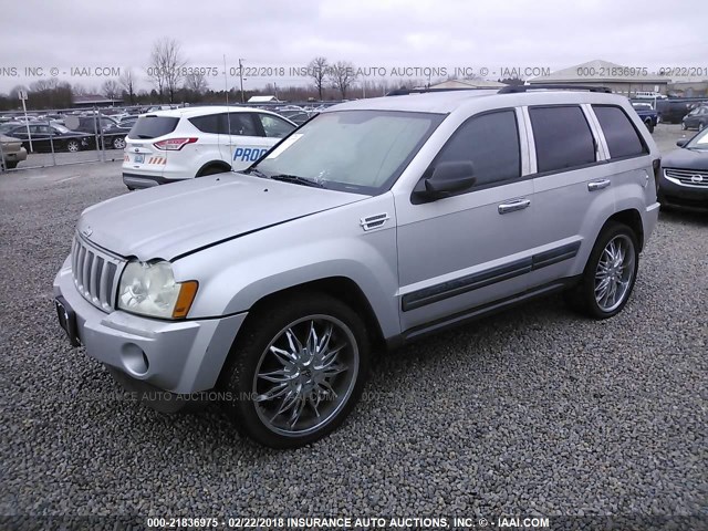 1J4GR48K96C107678 - 2006 JEEP GRAND CHEROKEE LAREDO/COLUMBIA/FREEDOM SILVER photo 2