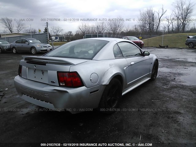 1FAFP42X5YF286076 - 2000 FORD MUSTANG GT SILVER photo 4
