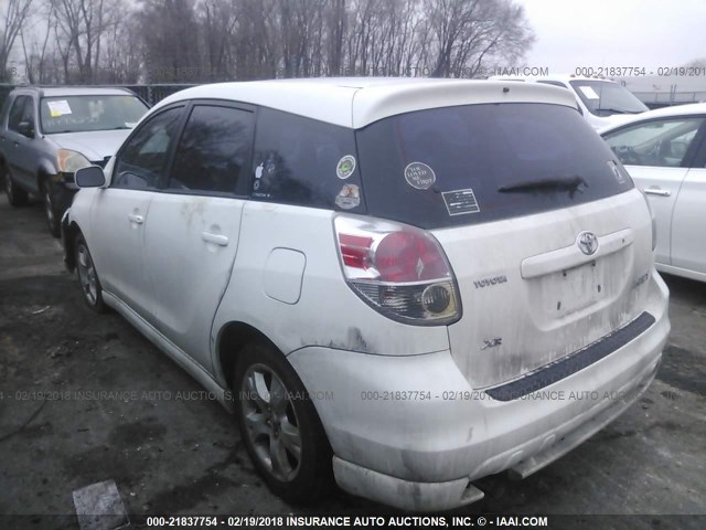 2T1KR32E66C586534 - 2006 TOYOTA COROLLA MATRIX XR WHITE photo 3