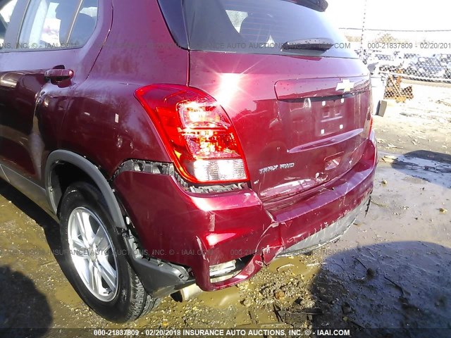 3GNCJNSB0HL133403 - 2017 CHEVROLET TRAX LS BURGUNDY photo 6