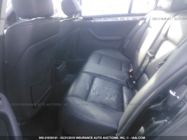 WBAAZ33485KW77817 - 2005 BMW 325 IS SULEV BLACK photo 8
