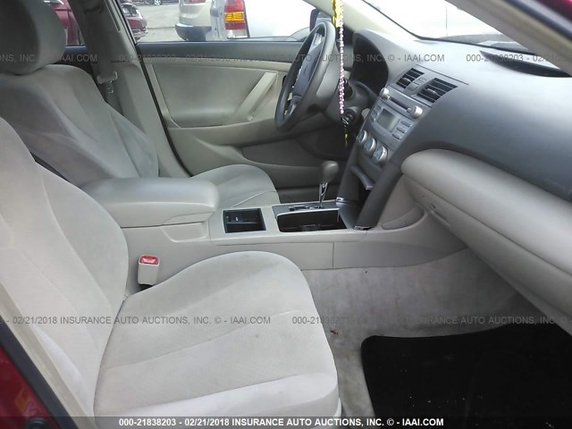 4T1BE46KX9U321278 - 2009 TOYOTA CAMRY SE/LE/XLE RED photo 5