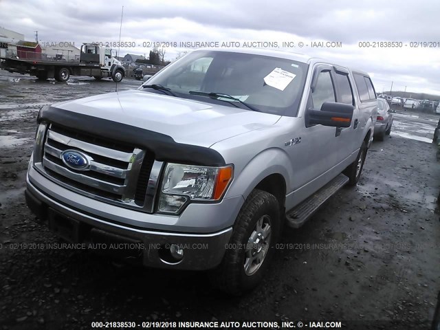 1FTRW14859FA62824 - 2009 FORD F150 SUPERCREW SILVER photo 2