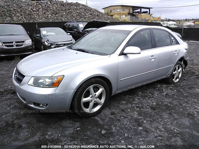 5NPEU46F17H200153 - 2007 HYUNDAI SONATA SE/LIMITED SILVER photo 2