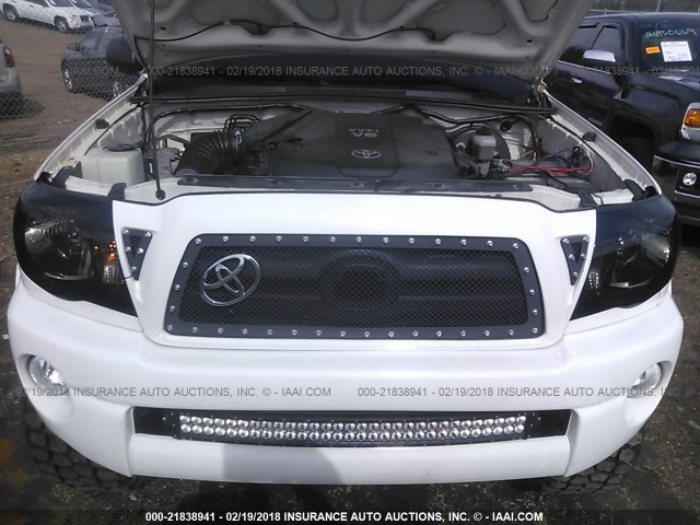 5TELU42N17Z387752 - 2007 TOYOTA TACOMA DOUBLE CAB 白色 照片 10