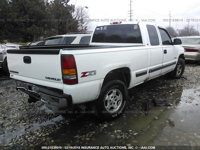 2GCEK19TX11132790 - 2001 CHEVROLET SILVERADO K1500 WHITE photo 4