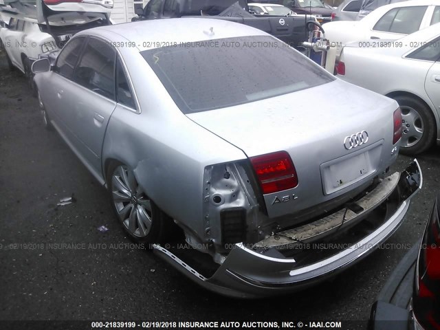 WAUSVAFA8AN002533 - 2010 AUDI A8 L QUATTRO SILVER photo 3