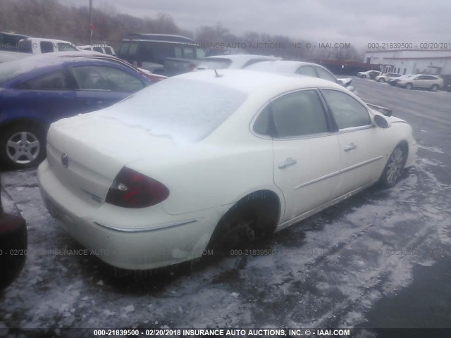 2G4WE587471200447 - 2007 BUICK LACROSSE CXS WHITE photo 4