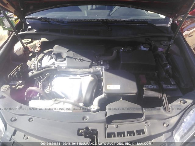 4T1BF1FK1HU814292 - 2017 TOYOTA CAMRY LE/XLE/SE/XSE RED photo 10
