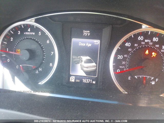 4T1BF1FK1HU814292 - 2017 TOYOTA CAMRY LE/XLE/SE/XSE RED photo 7