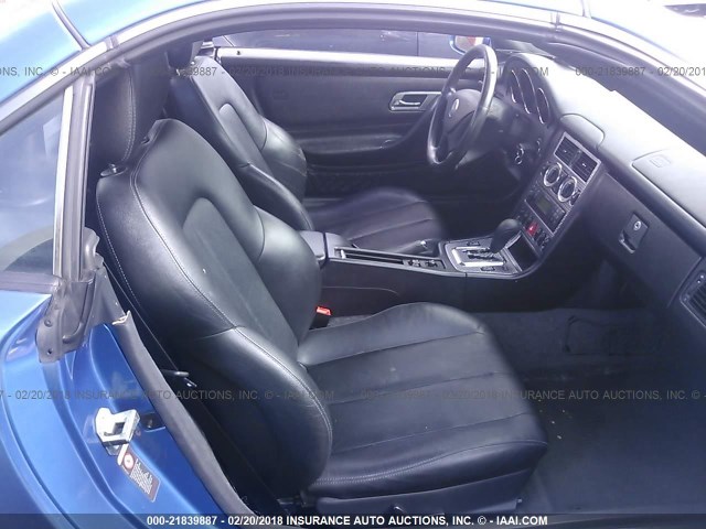 WDBKK49F92F257125 - 2002 MERCEDES-BENZ SLK 230 KOMPRESSOR BLUE photo 8