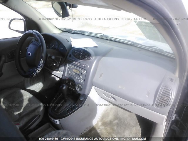 5GZCZ43D23S881462 - 2003 SATURN VUE SILVER photo 5