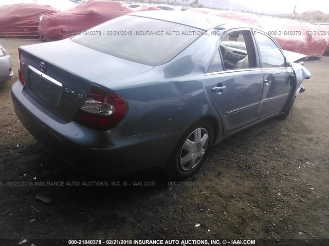 4T1BE32K03U778902 - 2003 TOYOTA CAMRY LE/XLE/SE ღია ლურჯი ფოტო 4