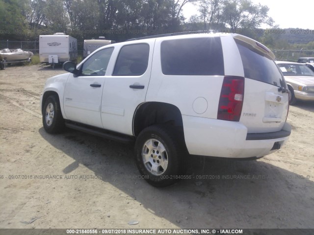 1GNUKAE03AR185580 - 2010 CHEVROLET TAHOE K1500 LS WHITE photo 3