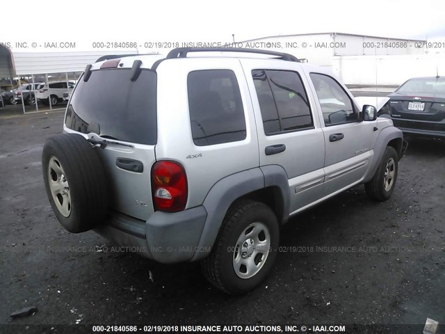 1J4GL48K22W124770 - 2002 JEEP LIBERTY SPORT 银色 照片 4