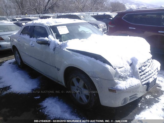 2C3KK63H76H102606 - 2006 CHRYSLER 300C WHITE photo 1