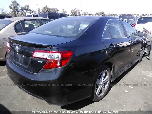 4T1BF1FK8CU046609 - 2012 TOYOTA CAMRY SE/LE/XLE BLACK photo 4