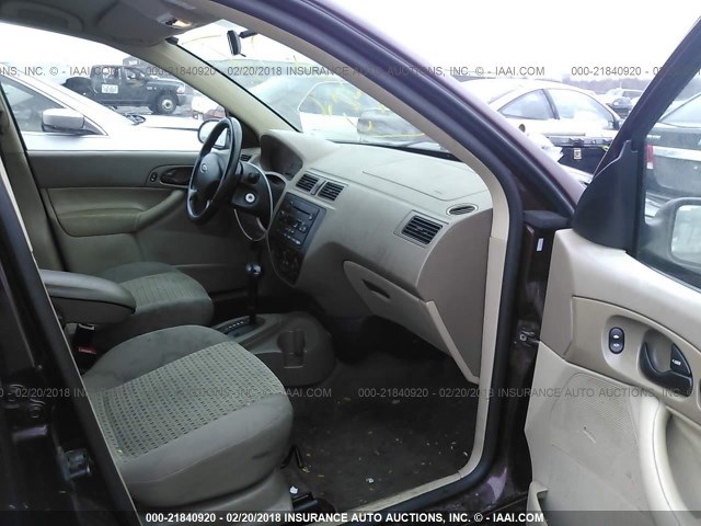 1FAFP34N07W252261 - 2007 FORD FOCUS ZX4/S/SE/SES 红色 照片 5