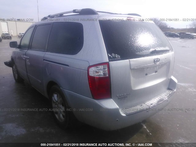 KNDMB233586213497 - 2008 KIA SEDONA EX/LX SILVER photo 3