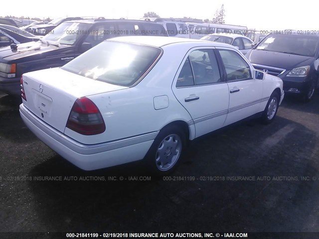 WDBHA28E6SF232127 - 1995 MERCEDES-BENZ C 280 WHITE photo 4