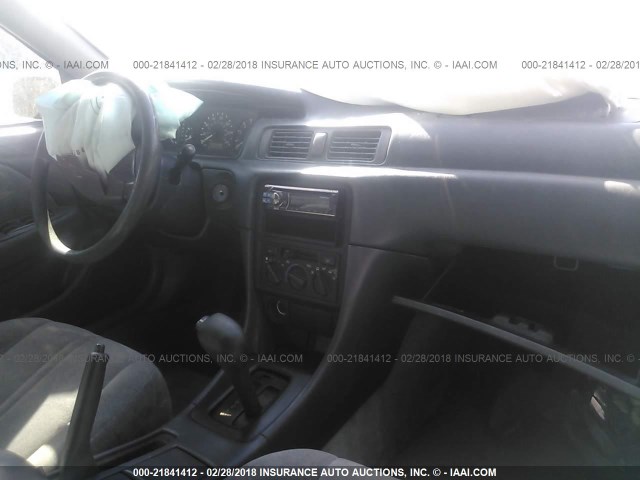 4T1BG22K1XU900306 - 1999 TOYOTA CAMRY CE/LE/XLE 白色 照片 5