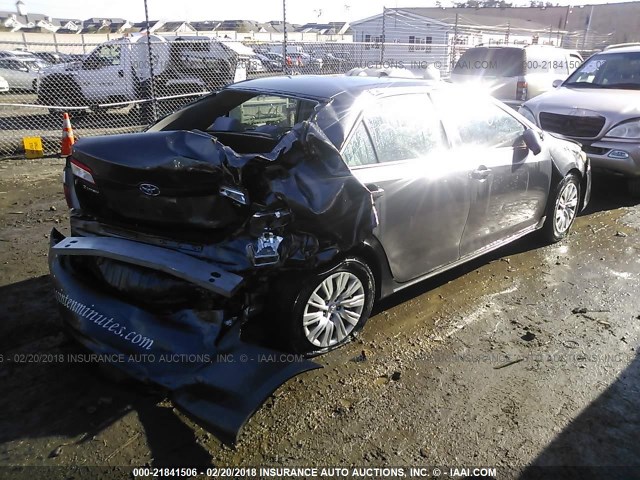 4T4BF1FKXER430982 - 2014 TOYOTA CAMRY L/SE/LE/XLE 灰色 照片 4