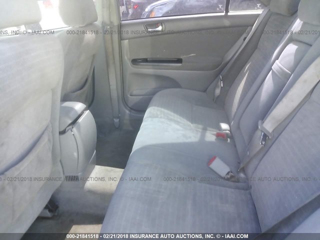 4T1BE32K55U519633 - 2005 TOYOTA CAMRY LE/XLE/SE ვერცხლისფერი ფოტო 8