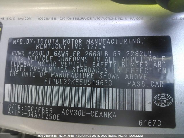 4T1BE32K55U519633 - 2005 TOYOTA CAMRY LE/XLE/SE ვერცხლისფერი ფოტო 9