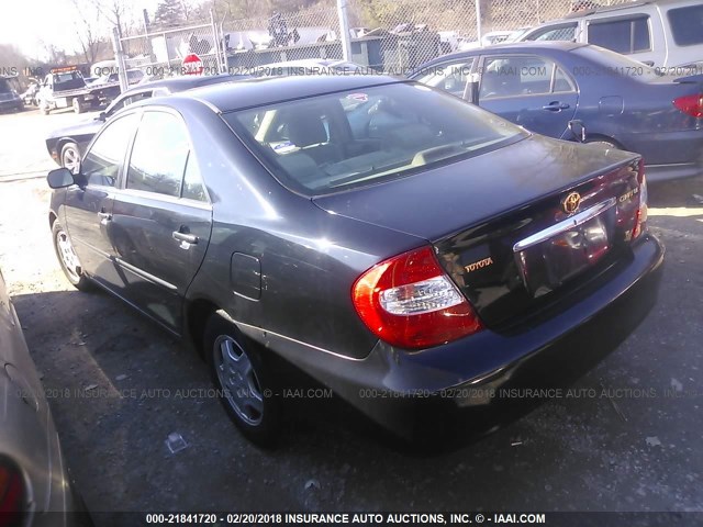 4T1BF30K52U031827 - 2002 TOYOTA CAMRY LE/XLE/SE BLACK photo 3