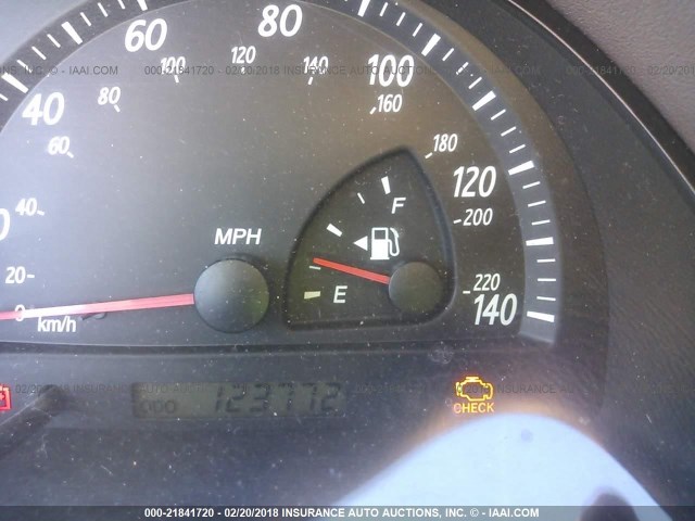 4T1BF30K52U031827 - 2002 TOYOTA CAMRY LE/XLE/SE BLACK photo 7