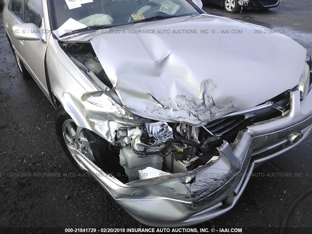 JT2BF28K7Y0251661 - 2000 TOYOTA CAMRY LE/XLE SILVER photo 6