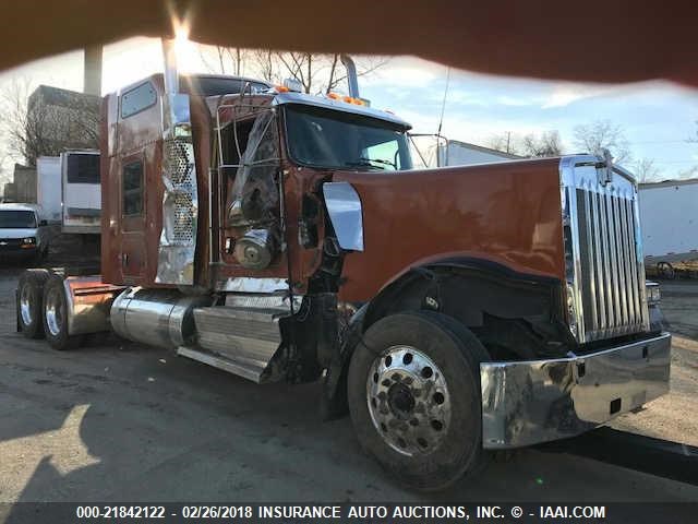 1XKWD49X9GR101960 - 2016 KENWORTH W900 W900 ORANGE photo 1