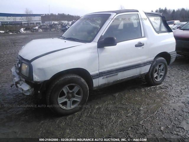 2CNBJ18C926910116 - 2002 CHEVROLET TRACKER WHITE photo 2