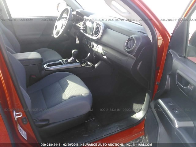 5TFAZ5CN4HX046013 - 2017 TOYOTA TACOMA DBL CAB/SR5/TRD SPORT/OR ORANGE photo 5