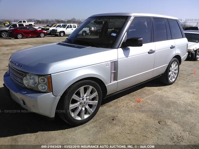 SALMF13467A253406 - 2007 LAND ROVER RANGE ROVER SUPERCHARGED SILVER photo 2